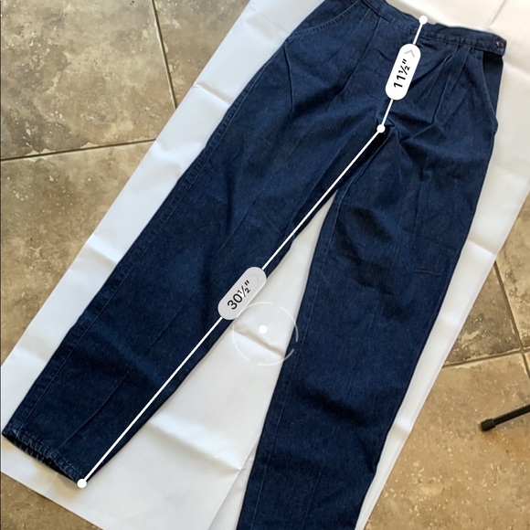 BRITANNIA VINTAGE Pleated Mom Jeans High Waist - Picture 12 of 12